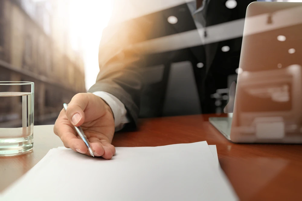 Top 6 Benefits of Electronic Signatures For Your Business